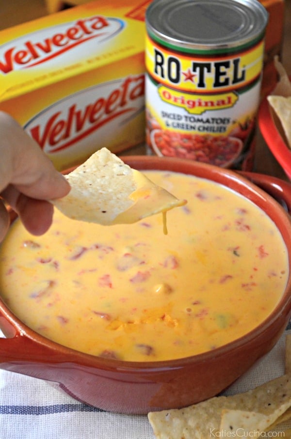 velveeta rotel dip recipe